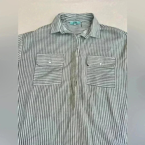 Karlie gray, and white striped tunic longer hem line in the back 100% cotton LG - Picture 3 of 7